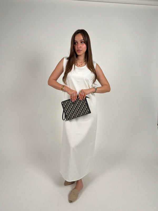 White basic dress